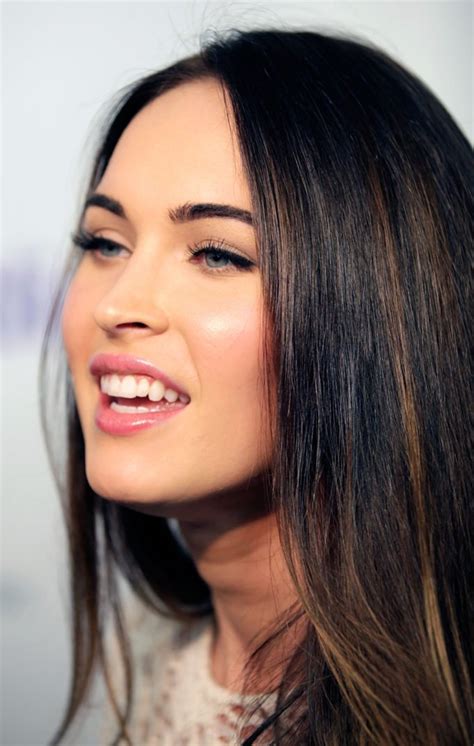 closing price megan fox net worth